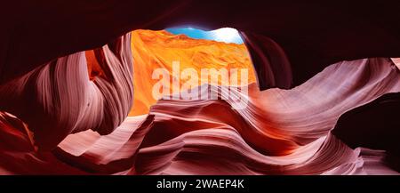 Una vista panoramica di Angel Hair ad Antelope Canyon, Arizona, Stati Uniti Foto Stock