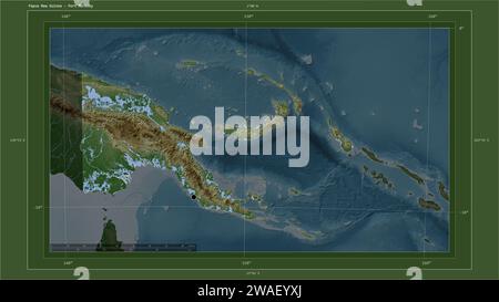 Papua nuova Guinea evidenziata su una mappa di elevazione di colore pallido con mappa di laghi e fiumi con la capitale del paese, griglia cartografica, distanza S. Foto Stock