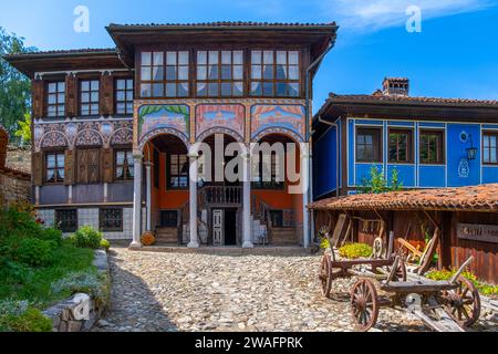 Oslekov House, 1856, edificio storico e museo in stile rinascita nazionale bulgaro, Koprivshtitsa, Bulgaria, Europa sud-orientale. Foto Stock