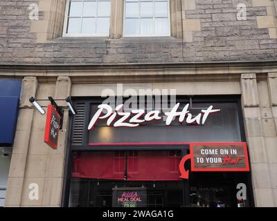 EDIMBURGO, Regno Unito - 15 SETTEMBRE 2023: Pizza Hut Storefront Foto Stock