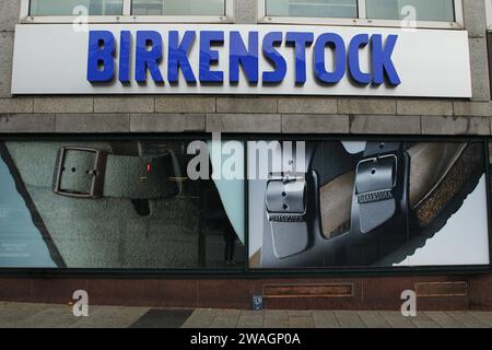 Die Filiale von Birkenstock an den großen Bleichen 68. Altstadt Hamburg *** il negozio Birkenstock a grosse Bleichen 68 Altstadt Hamburg Foto Stock