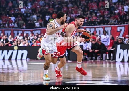 Pireo, Grecia. 4 gennaio 2024. 16 Kostas Papanikolaou dell'Olympiakos Pireo durante l'Eurolega, Round 19, partita tra Olympiakos Pireo e AS Monaco al Peace & Friendship Stadium il 4 gennaio 2024, nel Pireo, Grecia Credit: Independent Photo Agency/Alamy Live News Foto Stock