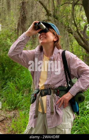 Birdwatching sul codone sentiero dei laghi, Santa Ana National Wildlife Refuge, Texas Foto Stock