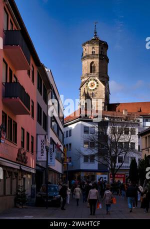 Torre sud ottagonale, chiesa collegiale, centro città, negozi, Stoccarda, Baden-Wuerttemberg, Germania Foto Stock