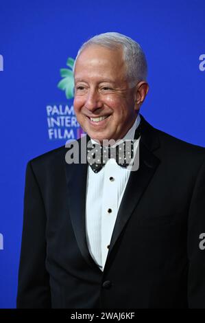 Palm Springs, Stati Uniti. 4 gennaio 2024. PALM SPRINGS, STATI UNITI. 4 gennaio 2024: Jeffrey Bernstein, sindaco di Palm Springs al 35° Palm Springs International Film Festival Awards. Credito immagine: Paul Smith/Alamy Live News Foto Stock