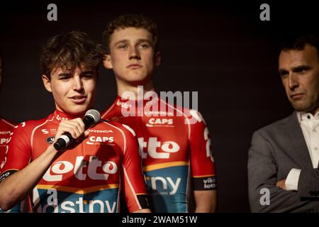 Mechelen, Belgio. 5 gennaio 2024. Il belga Jarno Widar raffigurato durante la presentazione del team lotto Dstny a Mechelen, venerdì 05 gennaio 2024, in vista della prossima stagione. BELGA PHOTO DAVID PINTENS Credit: Belga News Agency/Alamy Live News Foto Stock