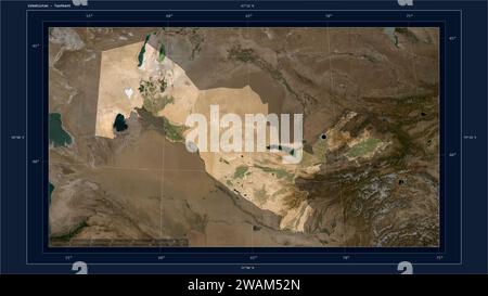 L'Uzbekistan è stato evidenziato su una mappa satellitare a bassa risoluzione con la capitale del paese, la griglia cartografica, la scala di distanza e i coordi di confine della mappa Foto Stock