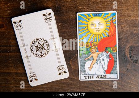 La carta classica del ponte Rider Waite Foto Stock