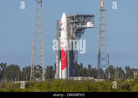 Cape Canaveral, USA. 5 gennaio 2024. Il 5 gennaio a metà mattinata ULA lancia il nuovo razzo Vulcan con motori Blue Origin su SLC-41 per un tentativo di lancio del lunedì mattina alle 2:18 dell'8 gennaio 2023 Cape Canaveral Florida USA Contea di Brevard (foto di Scott Schilke/Sipa USA) credito: SIPA USA/Alamy Live News Foto Stock