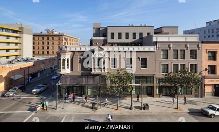 New Pershing Apartments, 5th Street e Main Street nel centro di Los Angeles, riutilizzo adattivo del 1889 Pershing Hotel e Roma Hotel 1905, esterni/interni. Foto Stock