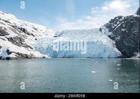 Ghiacciaio Beloit Tidewater a Blackstone Bay, Prince William Sound, Alaska, USA Foto Stock