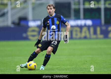 Milano, Italia. 6 gennaio 2024. Nicolo Barella del FC Internazionale in azione durante la partita di serie A tra FC Internazionale e Hellas Verona allo Stadio Giuseppe Meazza il 6 gennaio 2024 a Milano. Crediti: Marco Canoniero/Alamy Live News Foto Stock