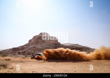 329 AKEEL Danial (sau), DUPLE Stéphane (fra), Wevers Sport, Taurus T3 Max, FIA Challenger, FIA W2RC, azione durante la fase 1 della Dakar 2024 il 6 gennaio 2024 tra al-Ula e al Henakiyah, Arabia Saudita - foto Florent Gooden / DPPI Foto Stock