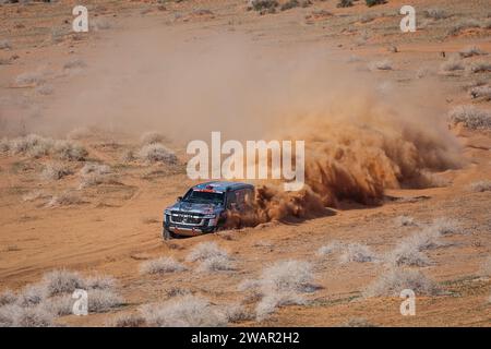 500 MIURA Akira (jpn), BARBET Mayeul (fra), Toyota Auto Body, Toyota Land Cruiser GR Sport, Motul, FIA Stock, azione durante la fase 1 della Dakar 2024 il 6 gennaio 2024 tra al-Ula e al Henakiyah, Arabia Saudita - foto Florent Gooden / DPPI Foto Stock