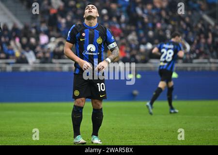 Milano, Italia. 6 gennaio 2024. Lautaro Martinez del FC Inter durante la partita di serie A italiana tra Inter FC Internazionale e Hellas Verona FC il 6 gennaio 2024 allo stadio Giuseppe Meazza San Siro Siro Siro di Milano crediti: Tiziano Ballabio/Alamy Live News Foto Stock