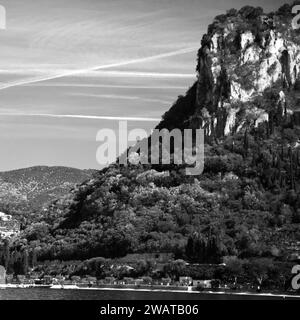 Vista su la Rocca di Garda, Italia Foto Stock