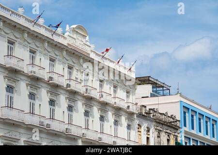 HAVANA, CUBA - 27 AGOSTO 2023: Hotel Inglaterra al Parque Central di la Habana, Cuba Foto Stock