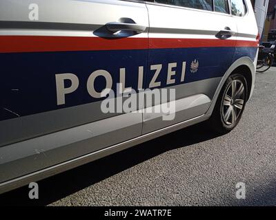 le forze di polizia austriache sono come qualsiasi altro simbolo e segno della polizia austriaca Foto Stock