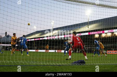 Newport, Regno Unito. 6 gennaio 2024. Una visione generale della partita alla Rodney Parade. Emirates fa Cup, 3° round match, Newport County contro Eastleigh alla Rodney Parade di Newport, Galles del Sud sabato 6 gennaio 2024. Questa immagine può essere utilizzata solo per scopi editoriali. Solo per uso editoriale, foto di Andrew Orchard/Andrew Orchard fotografia sportiva/Alamy Live news credito: Andrew Orchard fotografia sportiva/Alamy Live News Foto Stock