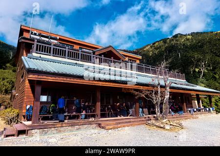 Tianchi Lodge sul Nenggao Historical Trail, Nantou, Taiwan Foto Stock