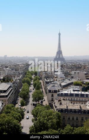 Vista da Parigi dalla cima dell'Arco di Trionfo - fotografia Foto Stock