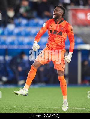 Vitoria, Spagna. 6 gennaio 2024. Jesus Owono del Deportivo Alaves reagisce durante la partita della Copa El Rey Round del 32 tra il Deportivo Alaves e il Real Betis Balompie allo Stadio Mendizorrotza il 6 gennaio 2024 a Vitoria, in Spagna. Credito: Cesar Ortiz Gonzalez/Alamy Live News Foto Stock