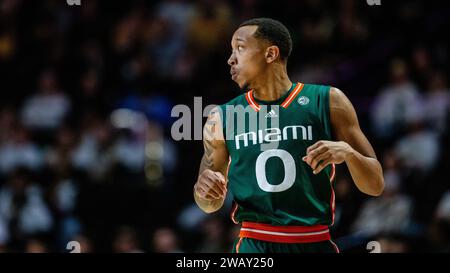 Winston-Salem, NC, USA. 6 gennaio 2024. La guardia degli Hurricanes di Miami (FL) Matthew Cleveland (0) nella partita di pallacanestro dell'ACC contro la Wake Forest al LJVM Coliseum di Winston-Salem, NC. (Scott Kinser/CSM). Credito: csm/Alamy Live News Foto Stock