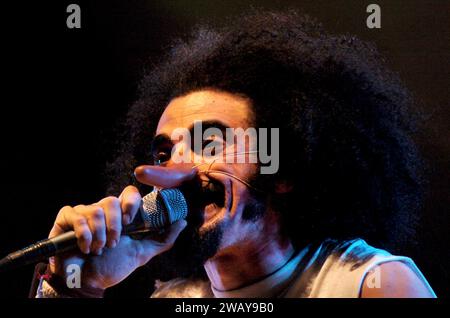 Milano Italia 2004-04-22 : Caparezza ,cantante italiana,durante il concerto dal vivo al Madzapalace Foto Stock