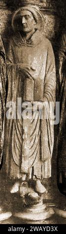 Cattedrale di Chartes, Francia nel 1947 - Una statua di San Girolamo.- Cathédrale de Chartres, France en 1947 - Une statue de Saint Jérôme. Foto Stock
