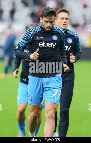 Khvicha Kvaratskhelia dell'SSC Napoli durante la partita di serie A tra Torino FC e SSC Napoli il 7 gennaio 2024 allo Stadio Olimpico grande Torino di Foto Stock