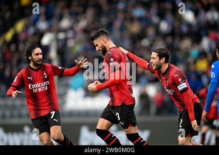 Empoli, Italia. 7 gennaio 2024. Olivier Giroud (C) del Milan festeggia il suo gol durante la partita di serie A tra l'AC Milan e l'Empoli a Empoli, Italia, 7 gennaio 2024. Credito: Augusto Casasoli/Xinhua/Alamy Live News Foto Stock