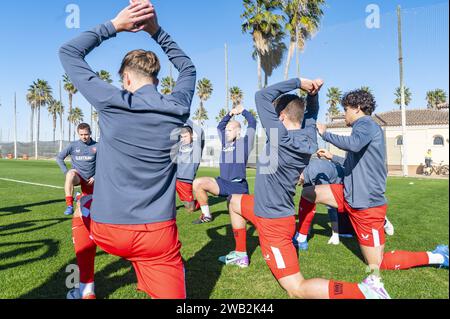 Oliva, Spagna. 8 gennaio 2024. Oliva, oliva Beach en Golf, 08-01-2024, stagione 2023/2024, olandese Eredivisie Football Performance trainer Colin de Graaf durante il training camp Twente - Osnabruck (amichevole) credito: Pro Shots/Alamy Live News Foto Stock