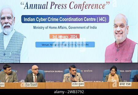 Nuova Delhi, India. 3 gennaio 2024. NUOVA DELHI, INDIA - 3 GENNAIO: Il CEO del Centro di coordinamento per la criminalità informatica indiana Rajesh Kumar si presenta alla conferenza stampa annuale presso il National Media Centre, il 3 gennaio 2024 a nuova Delhi, India. (Foto di Sanjeev Verma/Hindustan Times/Sipa USA) credito: SIPA USA/Alamy Live News Foto Stock