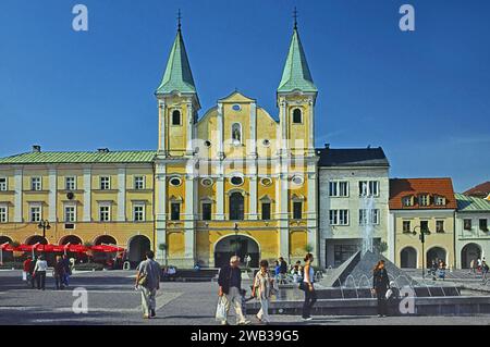 Chiesa di San Paolo Apostolo e Gesuita a Marianske namestie, Zilina, Slovacchia Foto Stock