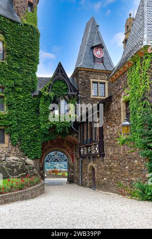 Ex castello imperiale, cortile, Cochem, Renania Palatinato, Germania Foto Stock