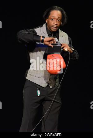 **FOTO DEL FILE** Katt Williams diventa virale su Club Shay Shay Interview. LAS VEGAS, Nevada - maggio 25: Katt Williams Growth Spurt Tour at the Joint all'Hard Rock Hotel il 25 maggio 2014 a Las Vegas, Nevada. RTNGDP/MediaPunch Copyright: XRTNGDP/MediaPunchx Foto Stock