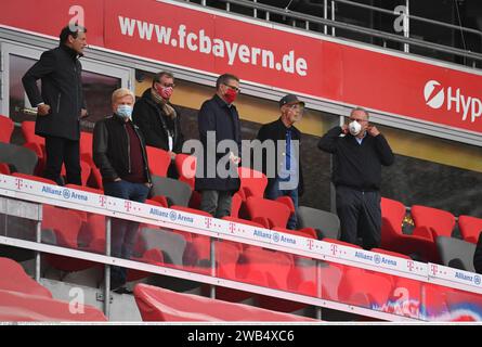 La leggenda del calcio FRANZ BECKENBAUER è scomparsa il 7 gennaio 2024 - Bayern-Vorstand, auf der Tribuene, mit Oliver KAHN, Jan-Christian DREESEN, Franz BECKENBAUER, Karl-Heinz RUMMENIGGE (Vorstandsvorsitzender, M) Herbert HAINER (Praesident, M) Sport: Fussball: 1. Bundesliga: Saison 19/20: 29.Spieltag, 30.05.2020. FC BAYERN MUENCHEN-FORTUNA DUESSELDORF, Football Match foto: ATP/Frank Hoermann/POOL Nur fuer journalistische Zwecke! Solo per uso editoriale! Gemaess den Vorgaben der DFL Deutsche Fussball Liga ist es untersagt, in dem Stadion und/oder vom Spiel angefertigte Fotoaufnahmen in forma vo Foto Stock