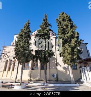 KAVALA, GRECIA - 27 DICEMBRE 2023: La città vecchia di Kavala, Macedonia orientale e Tracia, Grecia Foto Stock