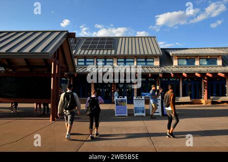 Grand Canyon / Grand canyon nationak Park /Arizona /USA/ 09.settembre 2019 /Vistor al centro visitatori del Grand Canyon e Grand Canyon Grand Park Trail lunedì 9 settembre 2019 Data usa bellezza del Parco Nazionale del Gran Canyon e sentiero del Grand Canyon dell'Arizona USA. Foto. Francis Joseph Dean / Deanpicture. Foto Stock