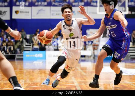 Ryuichi Kishimoto (Golden Kings), 6 GENNAIO 2024 - Basket : 2023-24 B. LEAGUE B1 League match tra Fighting Eagles Nagoya 68-57 Ryukyu Golden Kings al Biwajima Sports Center di Nagoya, Giappone. Credito: SportsPressJP/AFLO/Alamy Live News Foto Stock