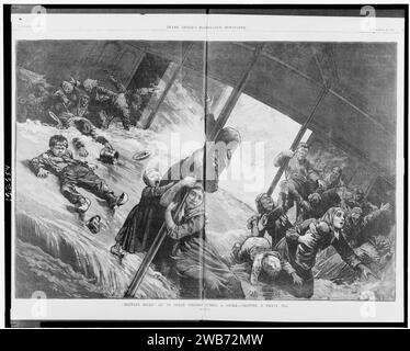 ''tra i ponti'' di un piroscafo oceanico durante una tempesta - spedizione di un mare pesante Foto Stock