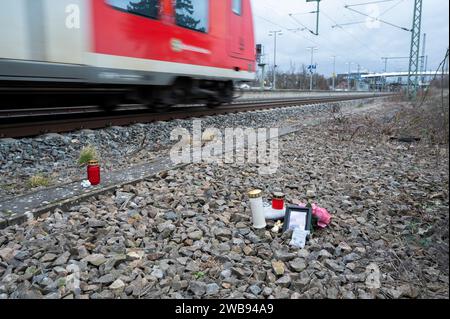 Emily G. Ü20 stab bei Fotoshooting auf Bahngleisen 02.02.2023 Wiesloch es War ein foto-Shooting auf den Zug-Gleisen und es kostete Emily Guzik Ü20 das Leben Der tragische Unfall am 15. Januar 2023 gegen 18,30 Uhr nahe Bahnhof Wiesloch.-Walldorf. Im Bild: Unfallort nahe des Bahnhofs Wiesloch-Walldorf. Wiesloch Wiesloch Baden-Württemberg Germania *** Emily G Ü20 pugnalare al servizio fotografico sui binari del treno 02 02 02 2023 Wiesloch è stato un servizio fotografico sui binari del treno - e le è costato la vita a Emily Guzik Ü20 il tragico incidente del 15 gennaio 2023 circa 6 Foto Stock