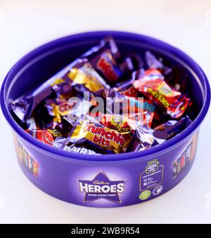 Scatola di dolci Cadbury Heroes Foto Stock
