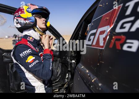 QUINTERO Seth (usa), Toyota Gazoo Racing, Toyota GR DKR Hilux, FIA Ultimate, FIA W2RC, ritratto durante la fase 4 della Dakar 2024 il 9 gennaio 2024 tra al Salamiya e al-Hofuf, Arabia Saudita Foto Stock