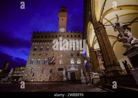 Piazza della Signoria a Firenze, Italia di notte Foto Stock