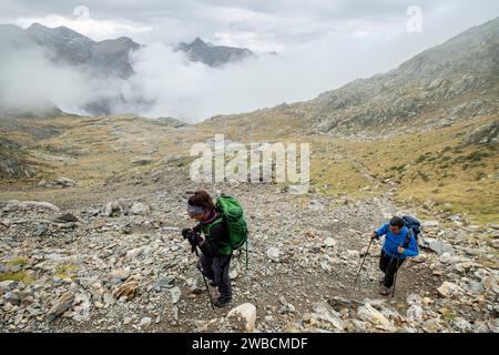 valle de Valier -Riberot-, Parque Natural Regional de los Pirineos de Ariège, cordillera de los Pirineos, Francia Foto Stock