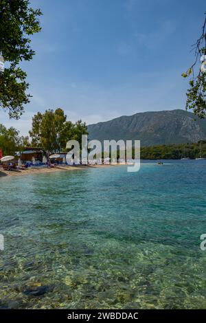 Spiaggia di Ammoglossa sull'isola greca ionica di Meganisi Foto Stock