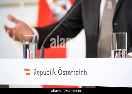 Wien, Österreich. 10. Jänner 2024. Themenbild, Pressefoyer zu Veränderung des Studiums für Lehrer und Lehrerinnen nach Ministerrat der Österreichischen Bundesregierung. *** Vienna, Austria 10 gennaio 2024 immagine tematica, press foyer sui cambiamenti nella formazione degli insegnanti dopo il Consiglio dei ministri dei governi federali austriaci Foto Stock