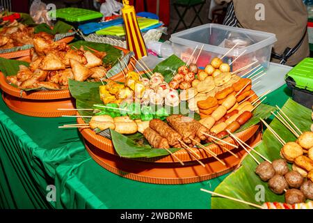 Malesia, Kuala lumpur, dettaglio Street food Foto Stock