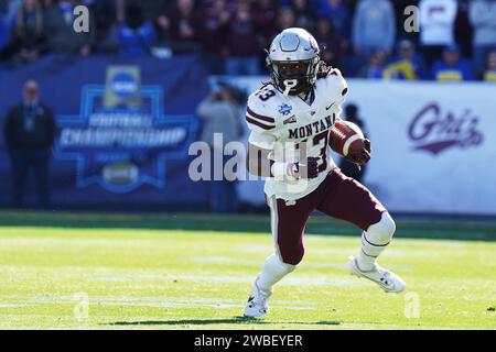 Frisco, Stati Uniti. 7 gennaio 2024. Frisco, Texas, Stati Uniti: Il running back del Montana Xavier Harris in azione durante la gara del campionato NCAA Division i FCS 2024 tra i Montana Grizzlies e i South Dakota State Jackrabbits giocò al Toyota Stadium domenica 7 gennaio 2024 a Frisco, Stati Uniti. (Foto di Javier Vicencio/Eyepix Group/Sipa USA) credito: SIPA USA/Alamy Live News Foto Stock